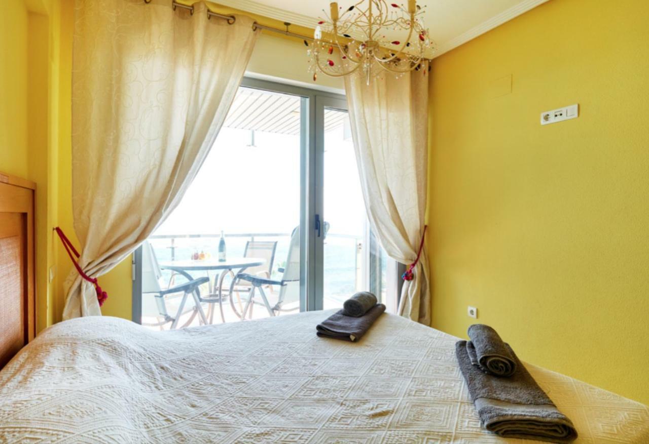 Sea Front Callas De Torrevieja Apartment Exterior photo